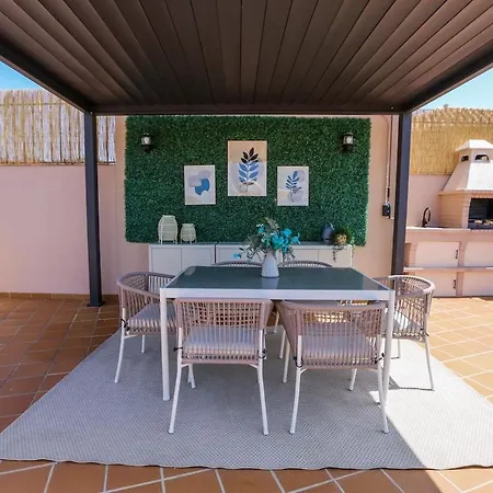 Fuerte Luxury Penthouse & Jacuzzi Apartment La Herradura (Granada)
