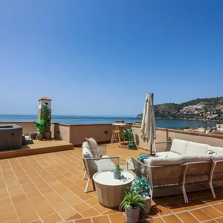 Apartment Fuerte Luxury Penthouse & Jacuzzi La Herradura (Granada)