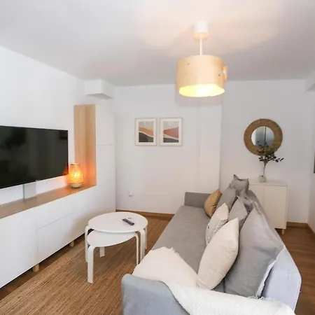 Fuerte Luxury Penthouse & Jacuzzi Apartment